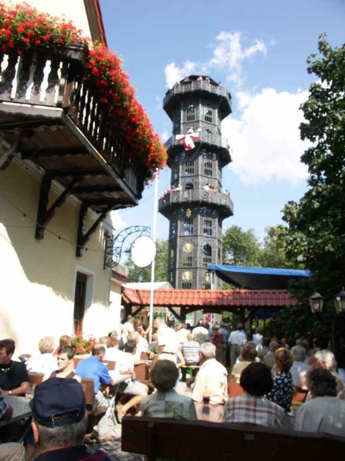 Turmgaststaette Loebau Hotel Екстериор снимка